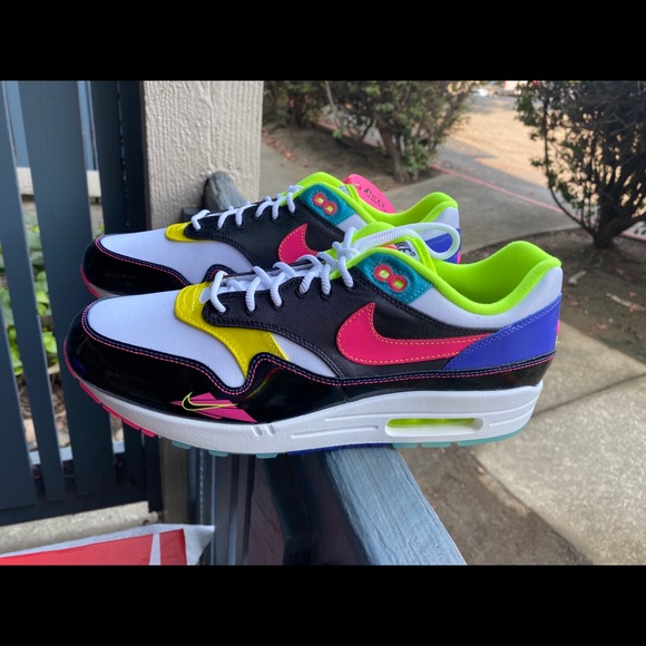 nike air max 1 hyper pink